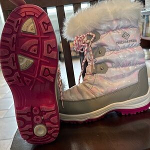 Dream Pairs Pink and Gray Winter Boots